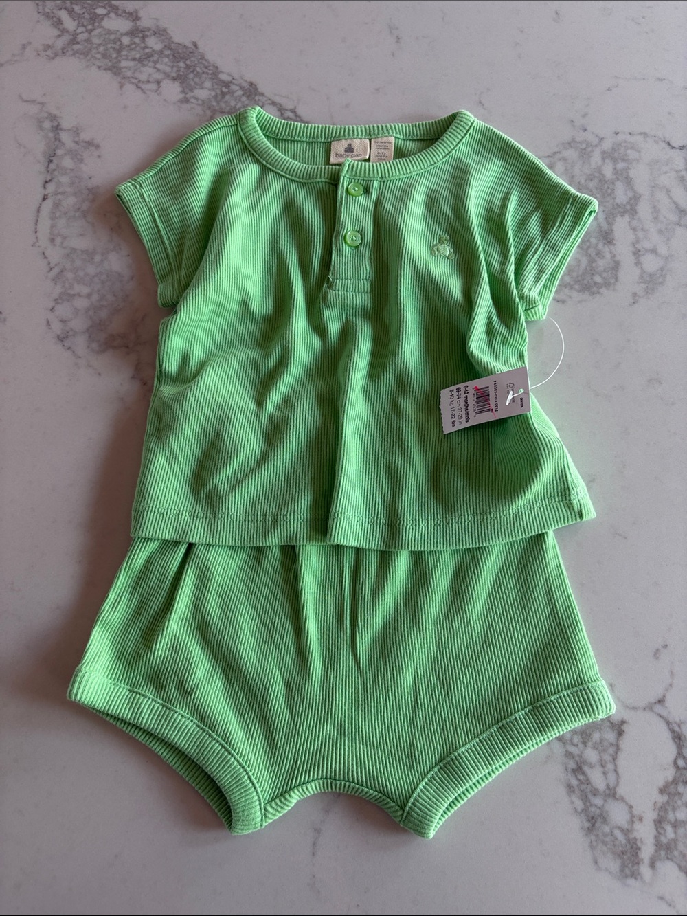 GAP Bright Green Ribbed Two-Piece Matching Set